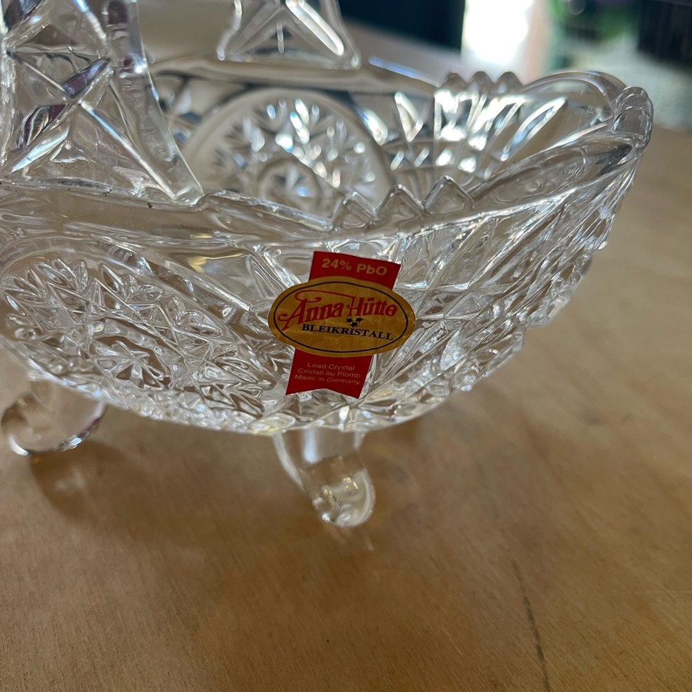 Anna Hutte Bleikristall German 24% lead crystal footed basket